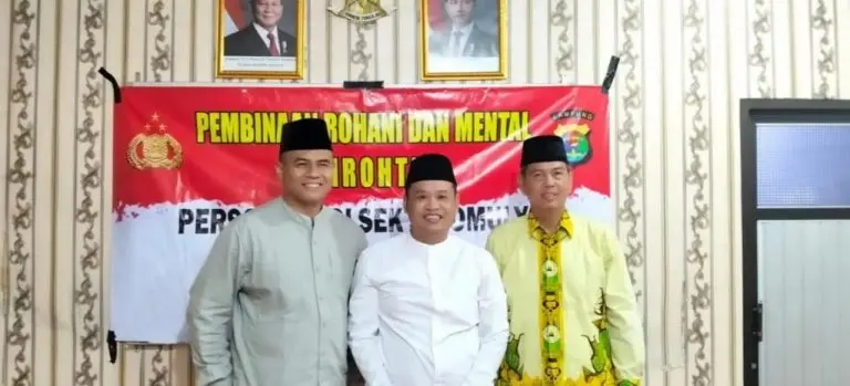 Anggota DPRD Lamsel Achmad Johani Apresiasi Kegiatan Binrohtal Polsek Sidomulyo