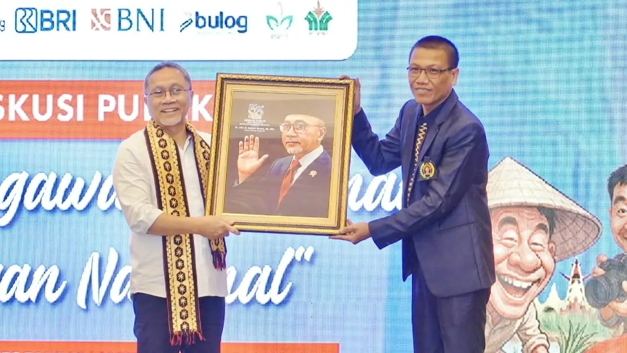 Hadiri HUT PWI Lampung dan HPN Daerah, Menko Zulhas: Pers Sahabat Pemerintah