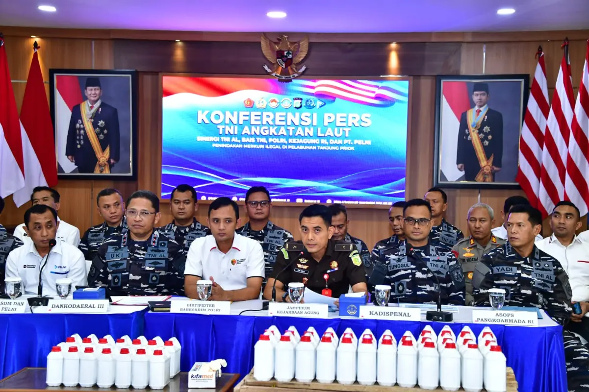 TNI AL Berhasil Gagalkan Penyelundupan Ratusan Kilogram Merkuri Ilegal di Tanjung Priok