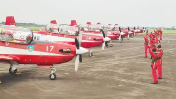 TNI AU Kerahkan Jupiter Aerobatic Team Ikuti LIMA 2025 di Malaysia